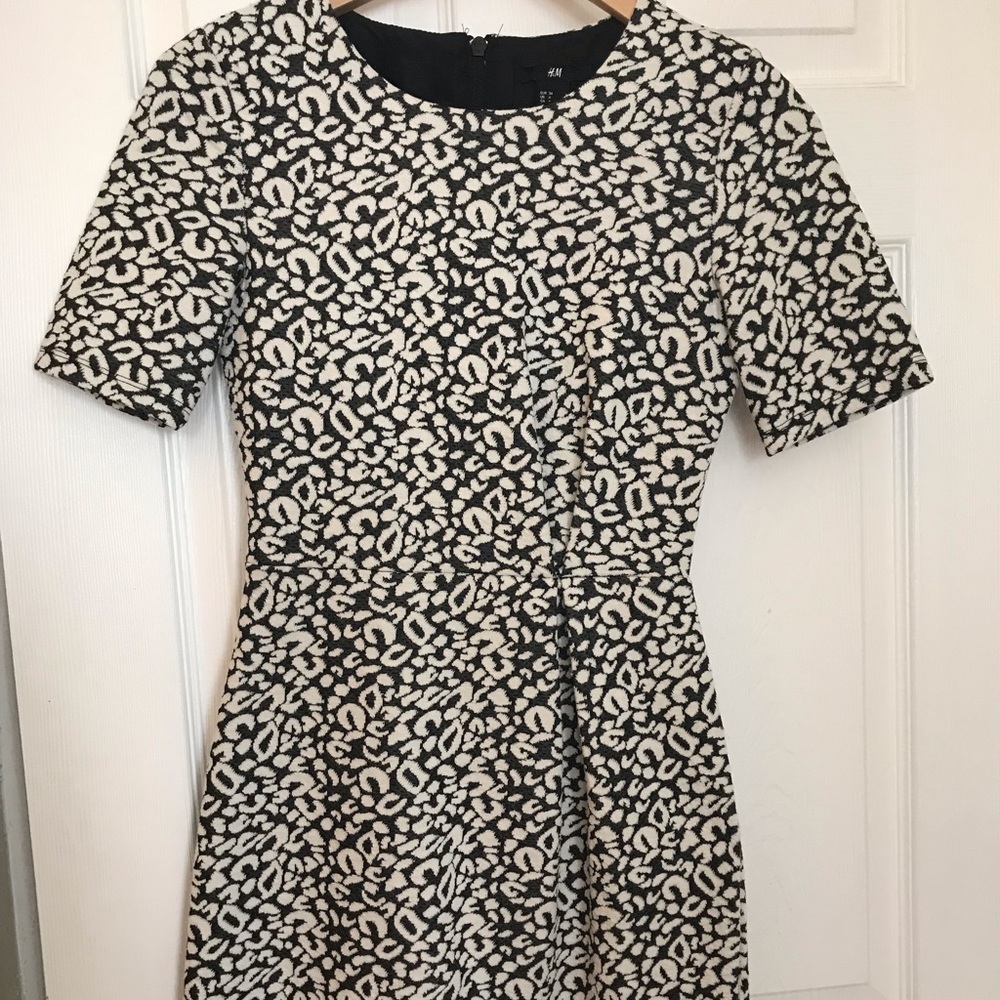 h&m leopard printed dress! Worn once!